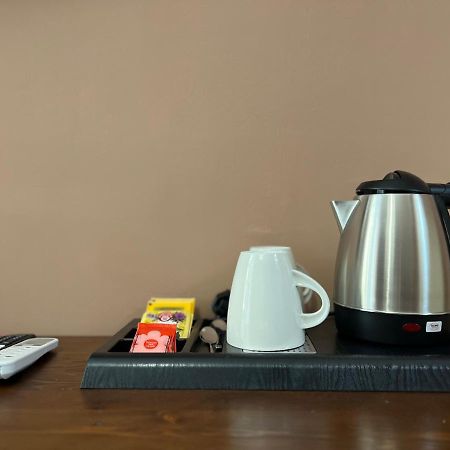 Relais Ranieri Bed & Breakfast Napoli Bagian luar foto