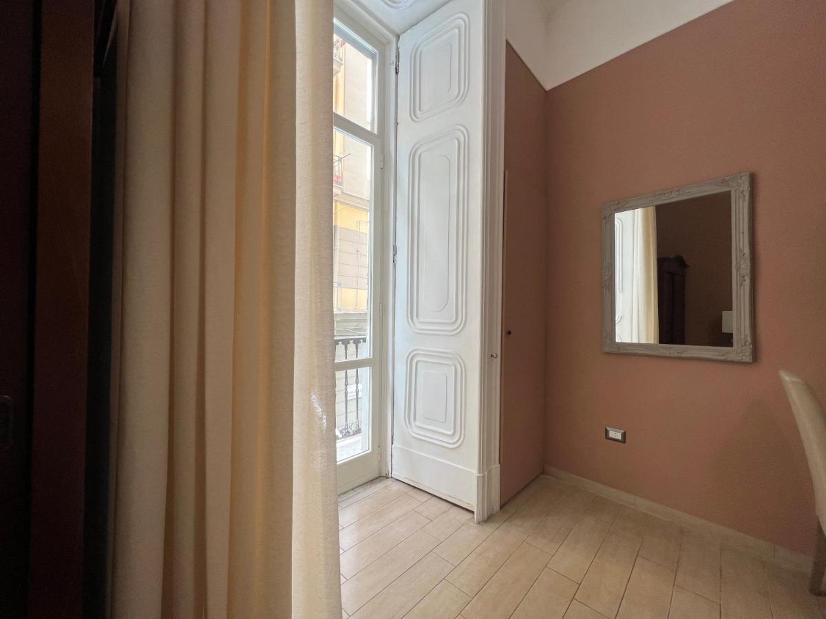 Relais Ranieri Bed & Breakfast Napoli Bagian luar foto