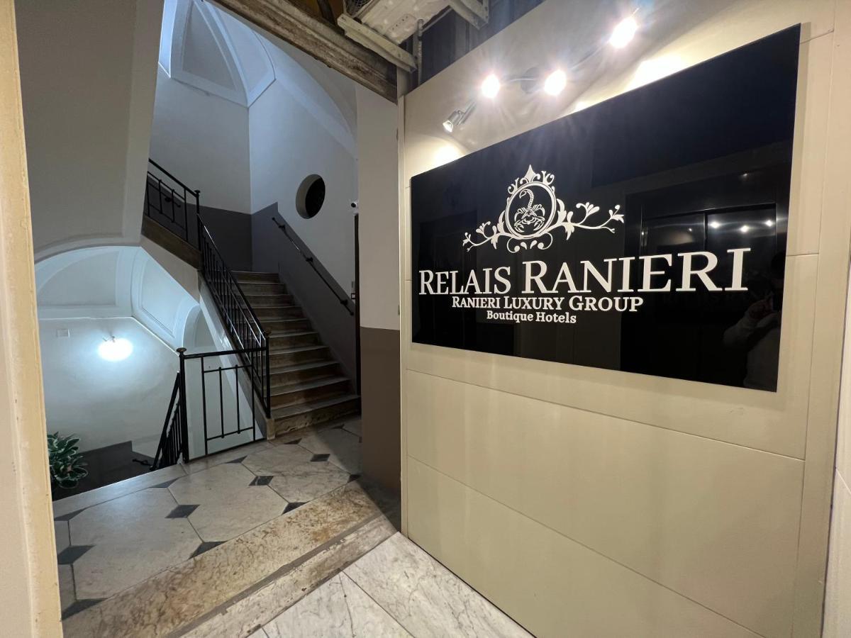 Relais Ranieri Bed & Breakfast Napoli Bagian luar foto